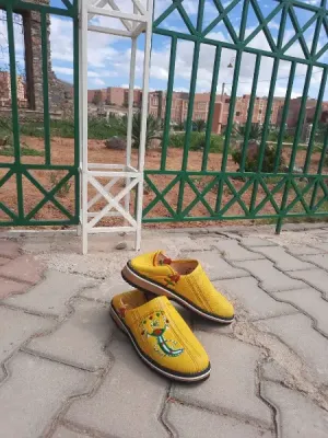 بلغة رجالية