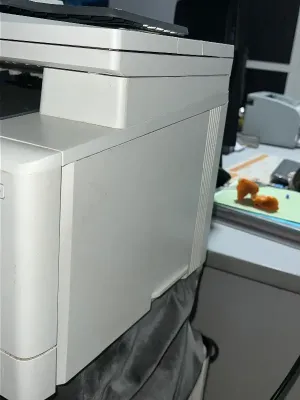 Color LaserJet Pro MFP M181fw طابعة للبيع 2000درهم